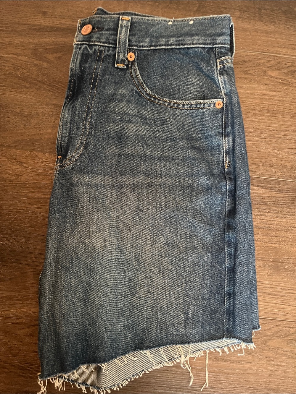 GAPClassic Blue Denim Skirt with Raw Hem
